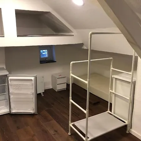 Eifel - Grosse Delhi Inkl. Wlan, Kueche, Kaffee, Smart-tv, Mtbs Zentral Am Marktplatz Apartment *