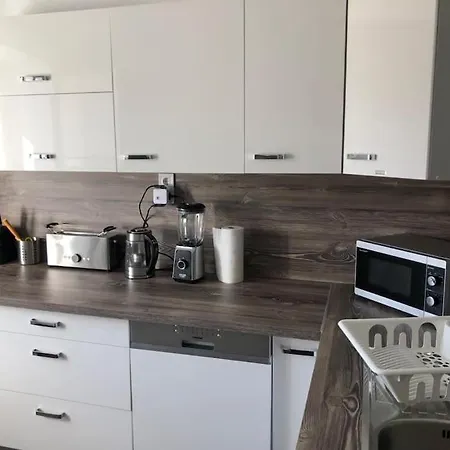 Eifel - Grosse Delhi Inkl. Wlan, Kueche, Kaffee, Smart-tv, Mtbs Zentral Am Marktplatz Apartment